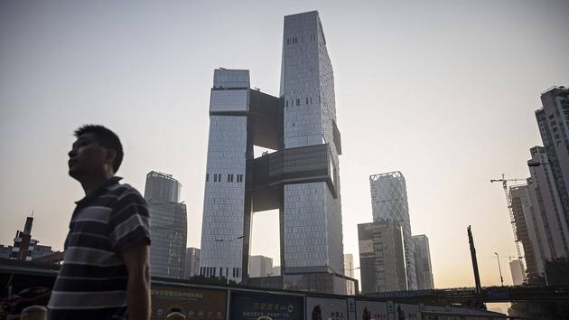 网络、商业与社交媒体巨头腾讯的新总部大楼。