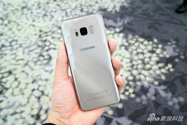 三星S8背面